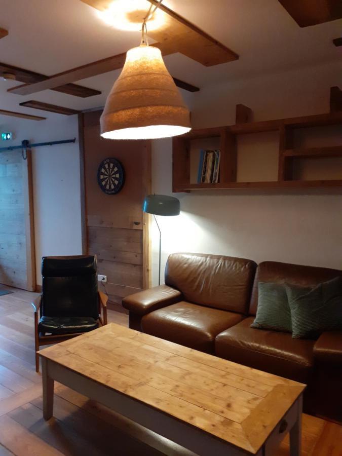 Les Repaires Otel Nans-sous-Sainte-Anne Dış mekan fotoğraf