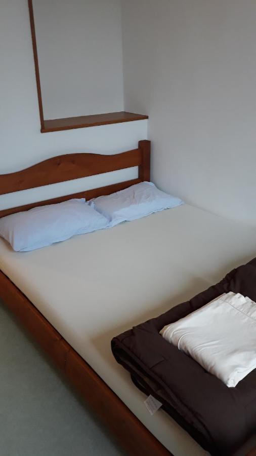 Les Repaires Otel Nans-sous-Sainte-Anne Dış mekan fotoğraf